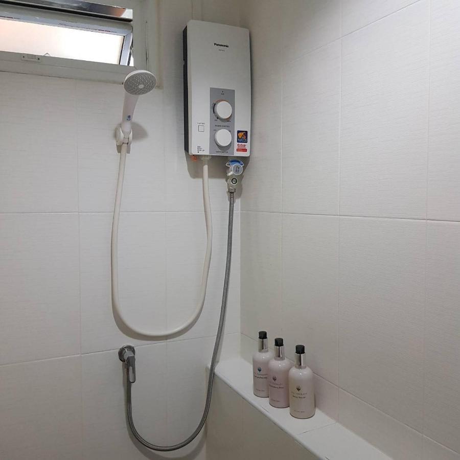 Oblique Apartment - ออฟบลิค อพาร์ทเมนท์ Nonthaburi Bagian luar foto